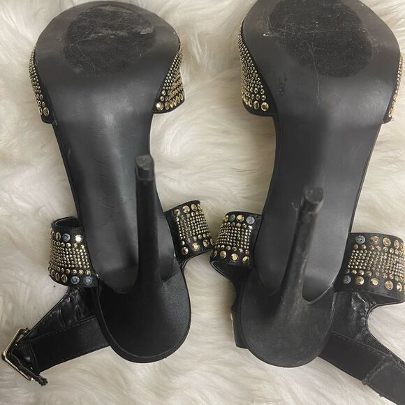 Steve Madden black satin fabric& gold tone studded ankle strap sandals SZ11 - Picture 11 of 13